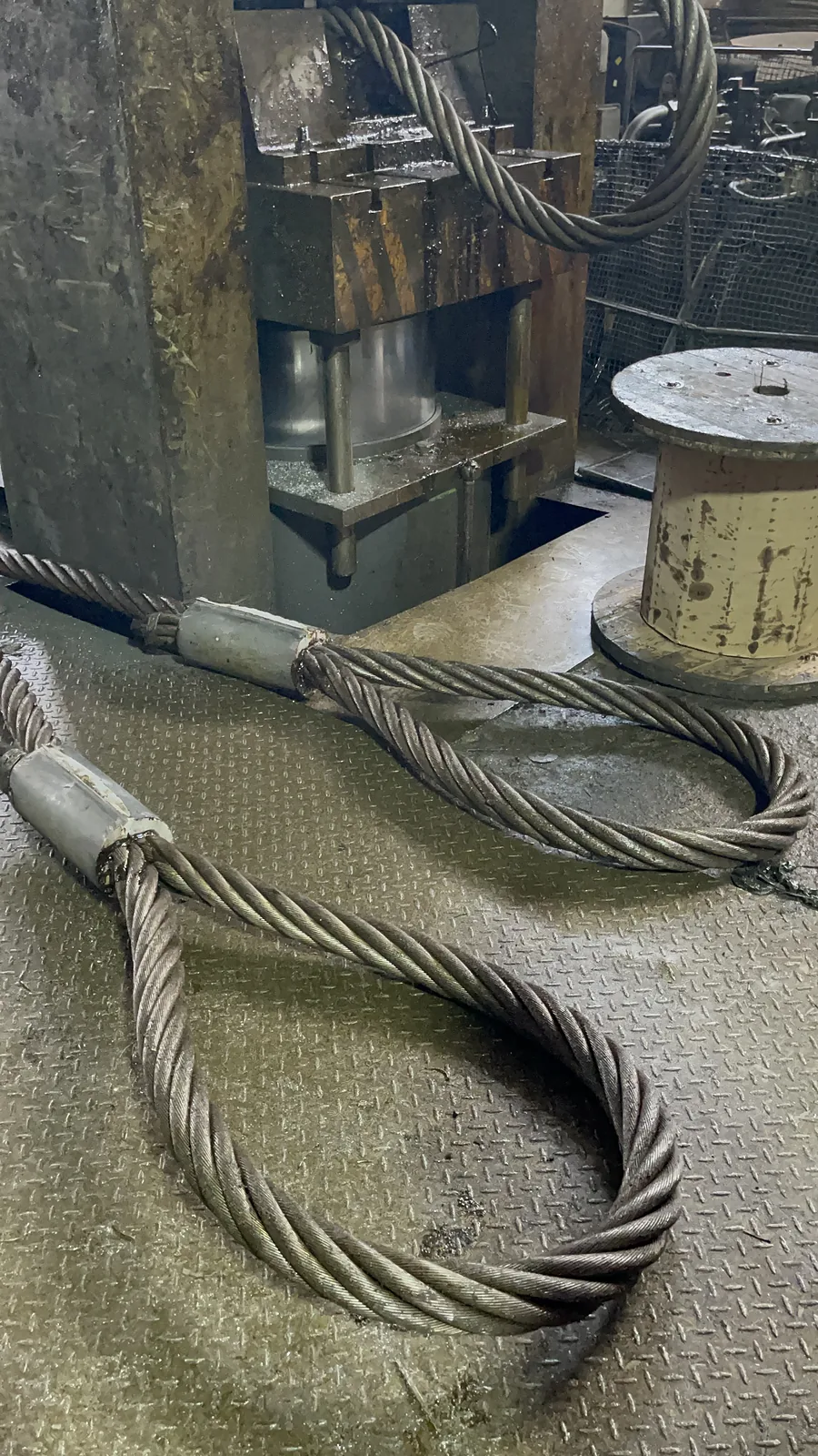 Wire rope swaging operation