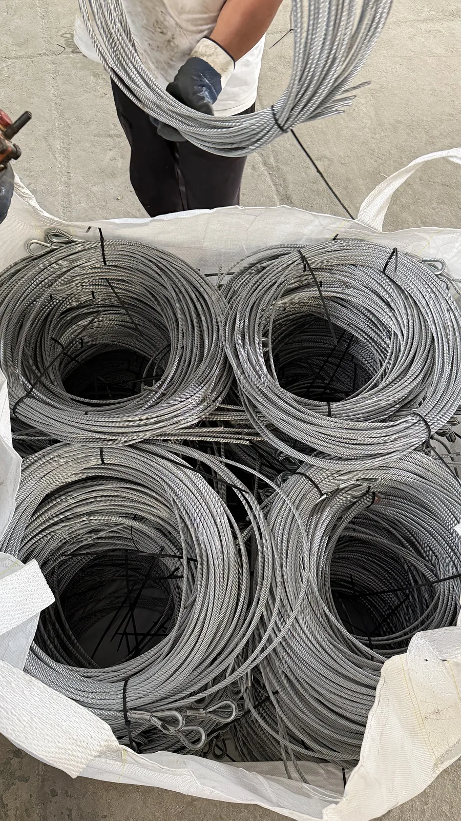 Galvanized steel wire rope coils